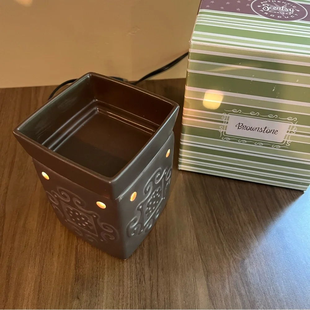Scentsy deluxe large